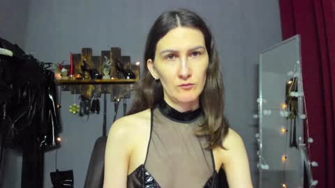 Snapshot of mistress_pamela_ chatting on January 5, 5:41 am Mistress Pamela online show from January 5, 5:41 am