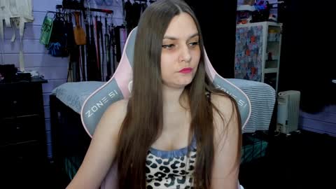 Snapshot of mistress_priest chatting on February 1, 4:56 am Dirty Priest and Ivi online show from February 1, 4:56 am