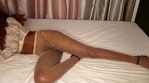 mistress_valentina1 online show from July 17, 4:06 am