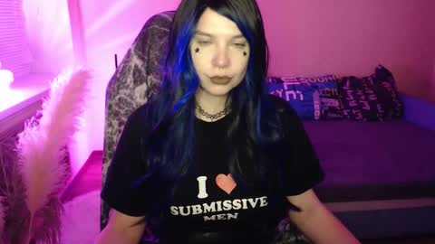 Snapshot of mistressbailey_x chatting on October 30, 6:42 pm Miss Bailey online show from October 30, 6:42 pm