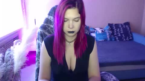 Snapshot of mistressbailey_x chatting on October 23, 12:33 pm Miss Bailey online show from October 23, 12:33 pm