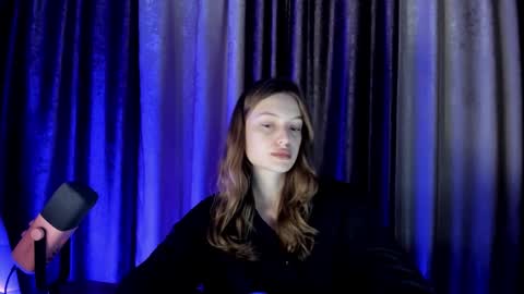 Snapshot of mistresselizy chatting on October 8, 10:58 pm mistresselizy online show from October 8, 10:58 pm