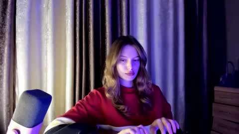 Snapshot of mistresselizy chatting on October 1, 11:42 pm mistresselizy online show from October 1, 11:42 pm