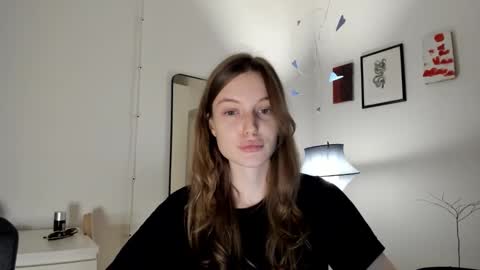 Snapshot of mistresselizy chatting on November 1, 2:10 pm mistresselizy online show from November 1, 2:10 pm