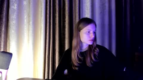 Snapshot of mistresselizy chatting on October 3, 2:44 pm mistresselizy online show from October 3, 2:44 pm