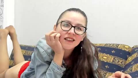Snapshot of mistresshespera chatting on February 15, 10:33 am mistresshespera online show from February 15, 10:33 am
