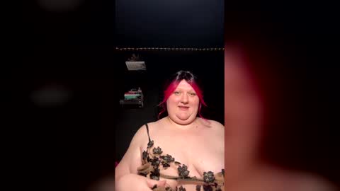 mistresslillie online show from March 10, 2:04 am