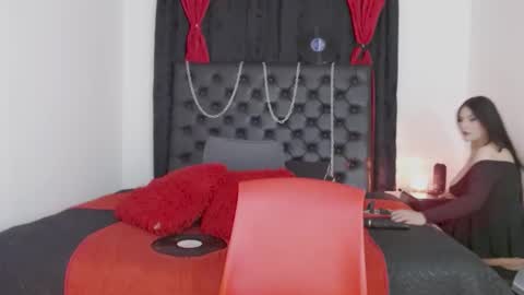 Mistresslombana online show from December 10, 4:34 am