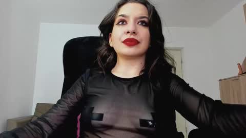 YourGoddessM online show from December 20, 9:50 pm