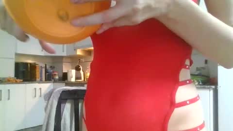 Snapshot of mistressmilly32 chatting on October 23, 8:48 pm mistressmilly32 online show from October 23, 8:48 pm