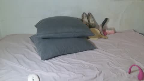 Snapshot of mistressmilly32 chatting on September 30, 9:30 pm mistressmilly32 online show from September 30, 9:30 pm