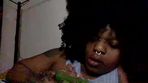 Snapshot of mistressmystii chatting on September 24, 2:21 am Mistress Mystii online show from September 24, 2:21 am