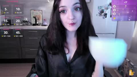 lina online show from April 14, 7:19 am