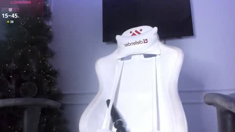   MIa   online show from January 2, 1:30 pm