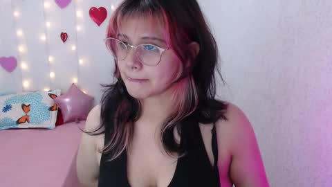 mixie_cute online show from February 16, 5:04 pm