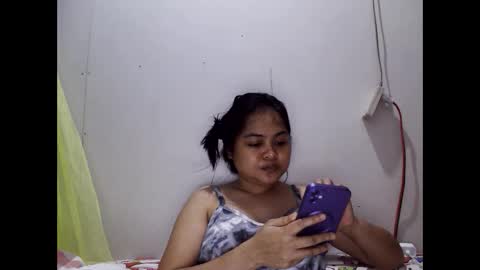 Cutiepie online show from February 13, 12:43 pm