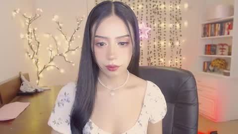 Alice online show from December 17, 6:31 pm