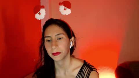 MoonLipson online show from December 16, 3:19 am