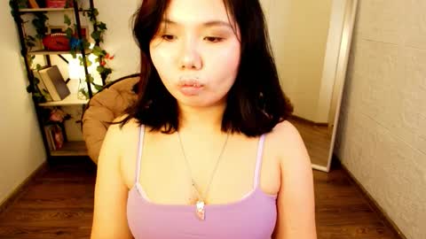 Snapshot of moana_light chatting on September 16, 2:08 am hey meet with me online show from September 16, 2:08 am