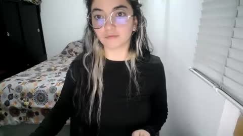 Sam online show from January 7, 1:53 am