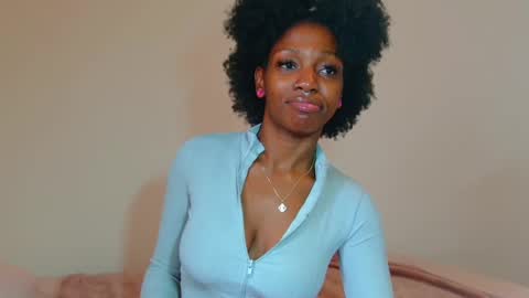 Snapshot of mochamimi chatting on October 19, 7:21 am Mocha BDAY JAN 13 online show from October 19, 7:21 am