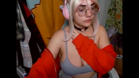 The Mochi Rainbow Variety Show online show from January 16, 6:16 pm