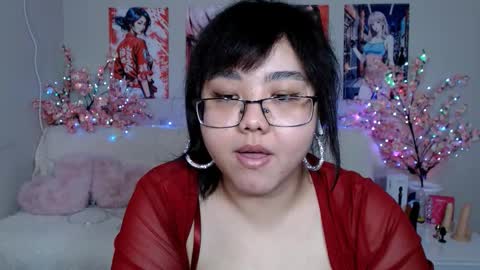 Molly online show from March 7, 5:03 am