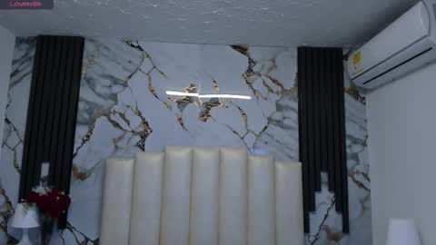 Hey Guys  Im Mollie online show from February 4, 11:46 am