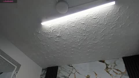 Hey Guys  Im Mollie online show from March 9, 11:46 am