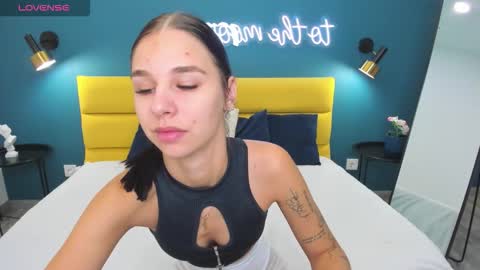 Molly  online show from September 30, 2:17 am