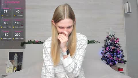 Molly Hunt online show from December 21, 5:03 am