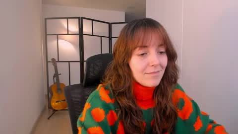   MOLLY   online show from June 2, 6:20 pm