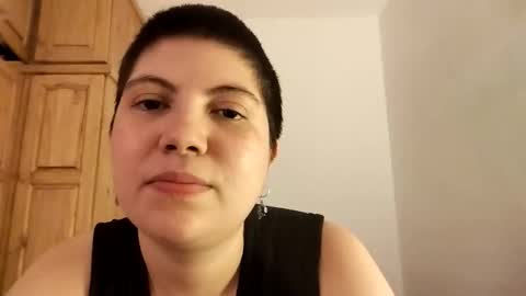 Snapshot of molly_popp chatting on October 21, 11:20 pm Molly Pop online show from October 21, 11:20 pm