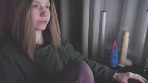 I have new photos come and see with love Molly online show from January 14, 5:01 pm