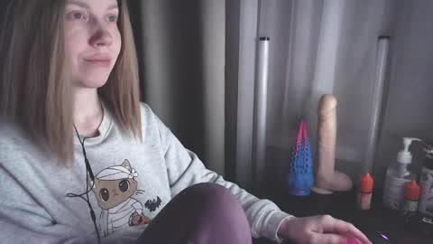 I have new photos come and see with love Molly online show from January 13, 11:27 pm