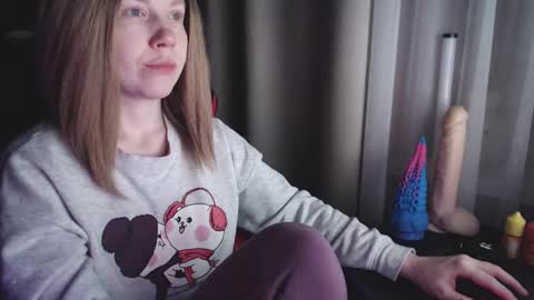 I have new photos come and see with love Molly online show from February 16, 11:26 pm
