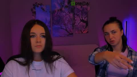 molly_xxx3 online show from September 17, 10:35 am