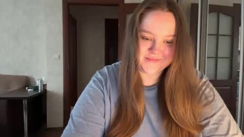 Alice online show from April 20, 1:36 pm