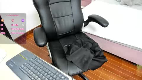 Snapshot of mollycraft chatting on February 20, 11:31 am Molly online show from February 20, 11:31 am