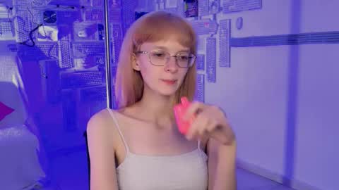 Snapshot of mollyjiggles chatting on October 9, 3:05 pm mollyjiggles online show from October 9, 3:05 pm