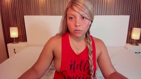 molly online show from September 9, 4:34 am