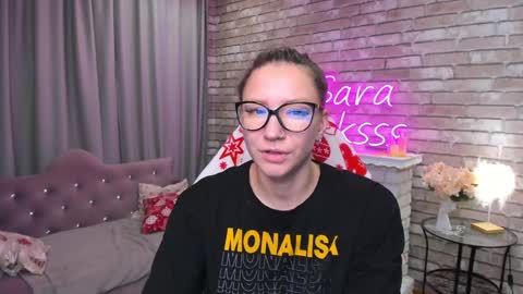 hi im Molly heregreat boobs big heart  warm pussy  online show from December 3, 1:06 am