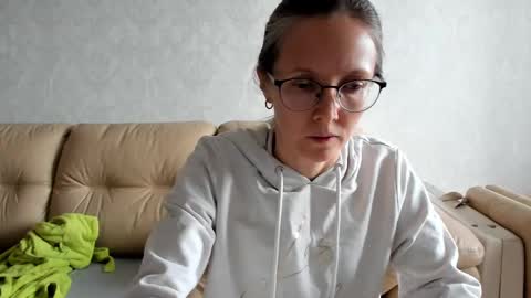 AngelMomm online show from February 16, 10:54 am
