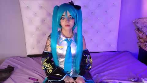 mollyycrystal online show from October 17, 7:33 am