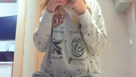 Hailey online show from October 26, 2:45 pm