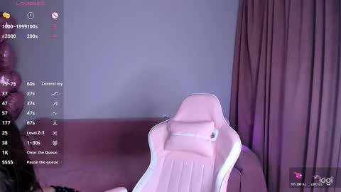 momo online show from March 12, 4:09 pm