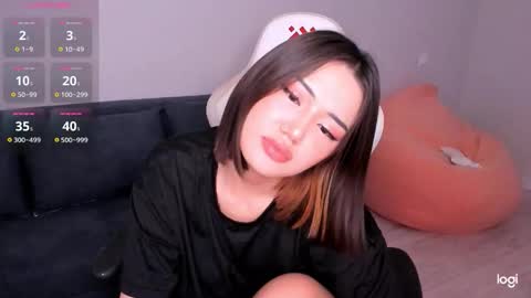 Snapshot of momo_ayase chatting on September 19, 2:38 pm momo online show from September 19, 2:38 pm