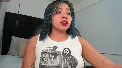 Momo  online show from June 1, 4:58 am