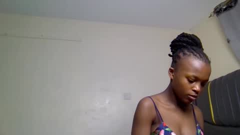 Snapshot of mona_luv1 chatting on September 12, 1:17 am Mona online show from September 12, 1:17 am