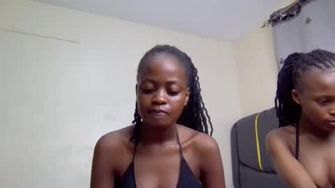 Snapshot of mona_luv1 chatting on September 16, 2:52 am Mona online show from September 16, 2:52 am